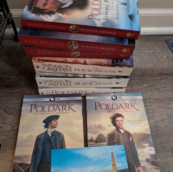 Poldark DVD/Books/Postcard - Picture 1 of 17